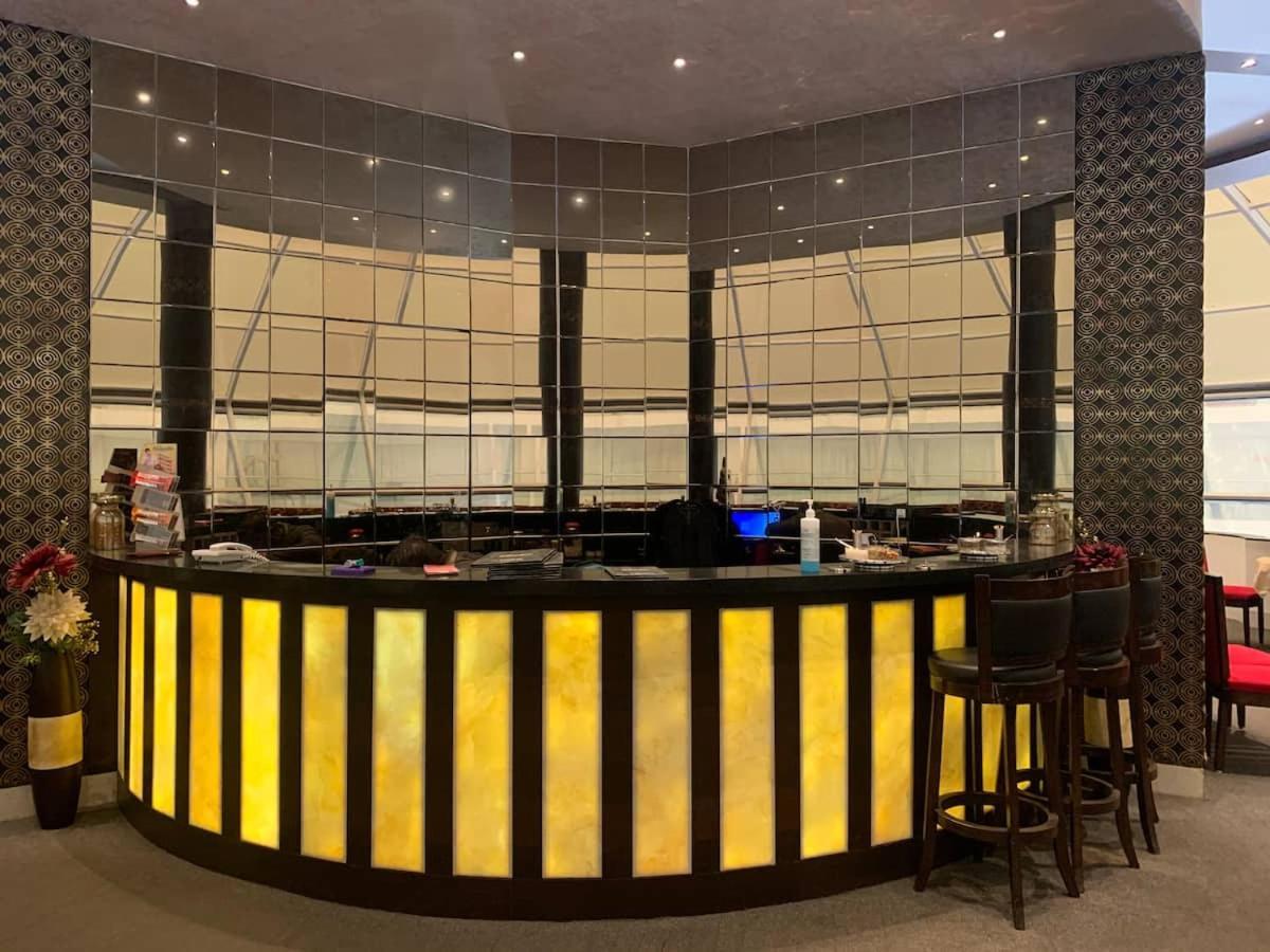 Rajhans Belliza Luxurious Studio Apartment Surat Bagian luar foto